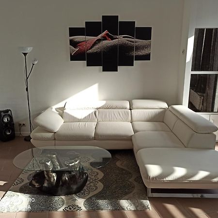 Loft Cosi A Proximite Du Centre Geographique Belge Apartman Gembloux Kültér fotó