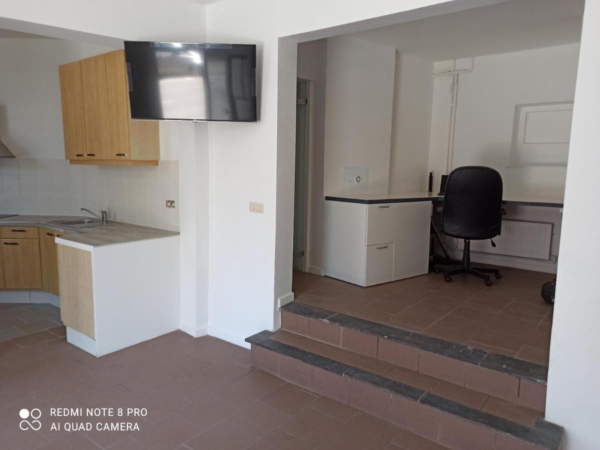 Loft Cosi A Proximite Du Centre Geographique Belge Apartman Gembloux Kültér fotó
